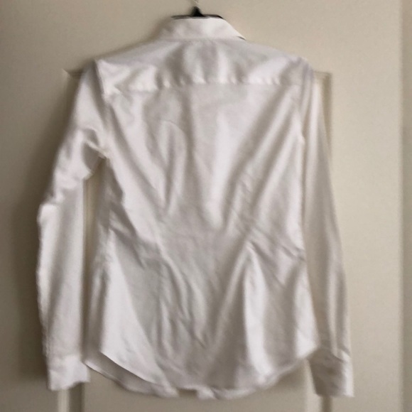 Button down white shirt - Picture 2 of 3